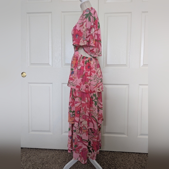 Flying Tomato Pink Floral Maxi Dress from Vici Collection - Picture 6 of 9